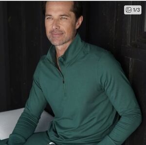 Unisex NWT Feat  Zip-Up Pull Over XL